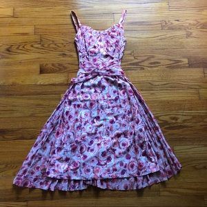 Pink flowery vintage summer dress